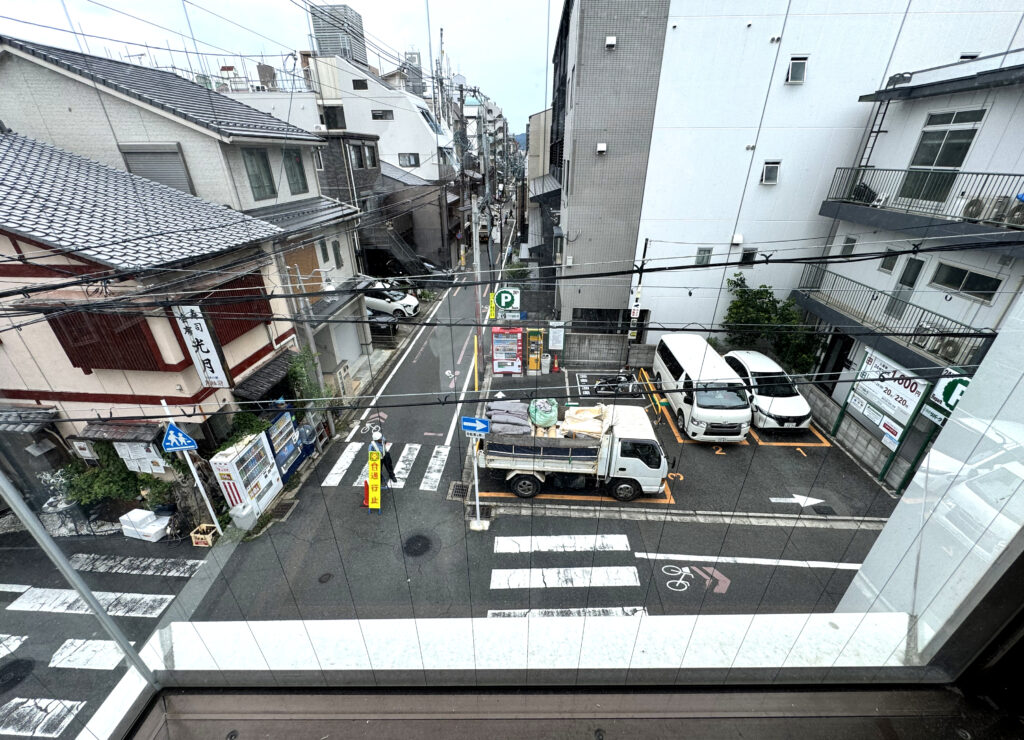 京都 新町松原 レンタルオフィス 4階からの眺め