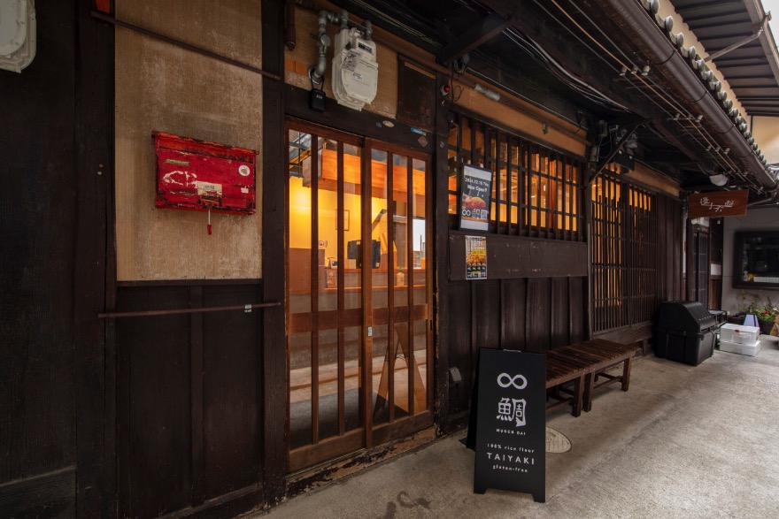 甲賀米粉たい焼き ∞鯛 MUGEN DAI 京都四条店 烏丸仏光寺 路地裏カフェ 居抜き施工事例